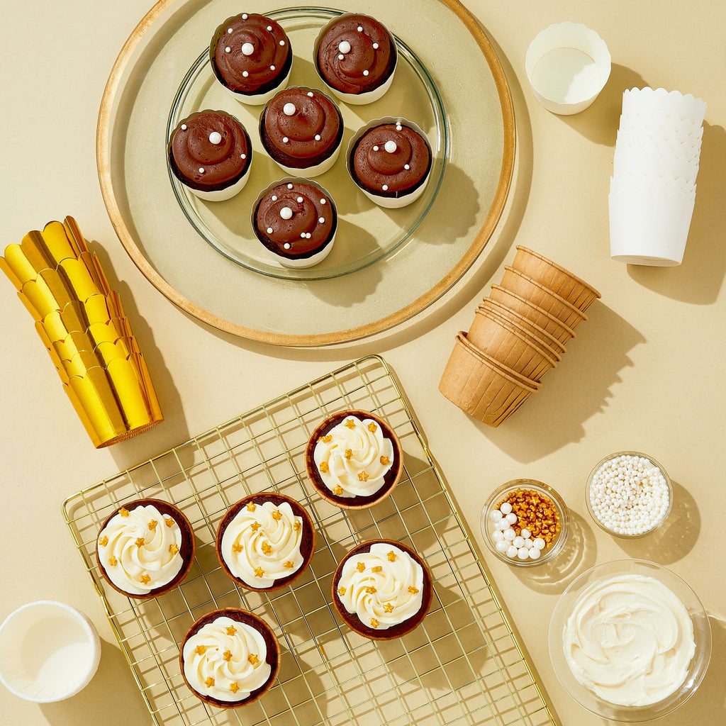 Gold Baking Cups, 24 Count, by Way To Celebrate - Image 2